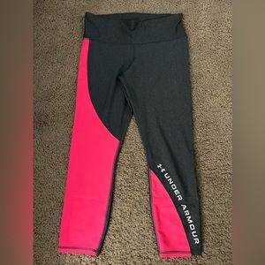 Under Armour Women’s Heatgear Capris